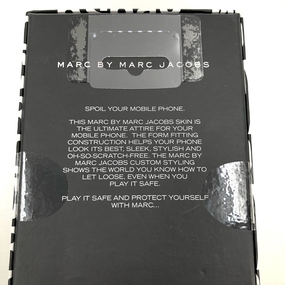 Marc by Marc Jacobs Black Gray iPhone 5 5+ Case - Picture 4 of 4